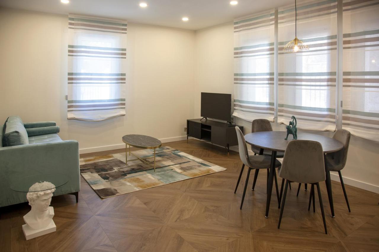 Apartamentos La Quinta Burgos Luaran gambar